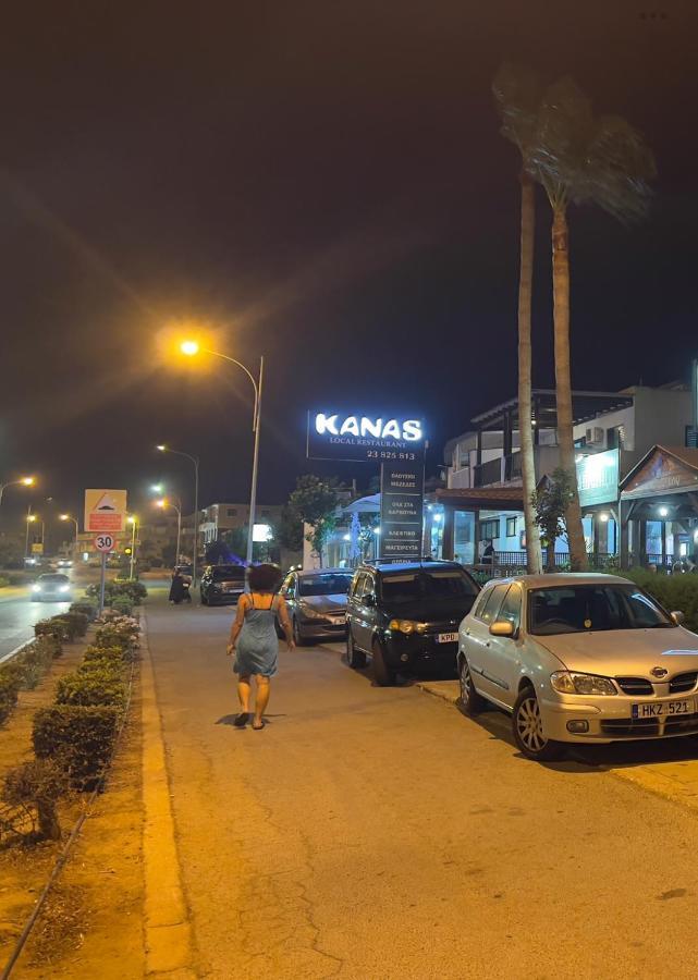 Taniandres Apartments Paralimni Exterior foto