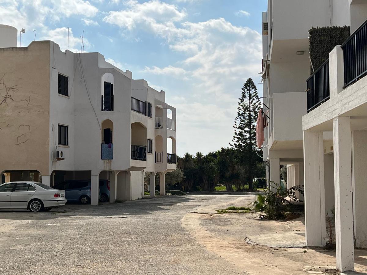 Taniandres Apartments Paralimni Exterior foto